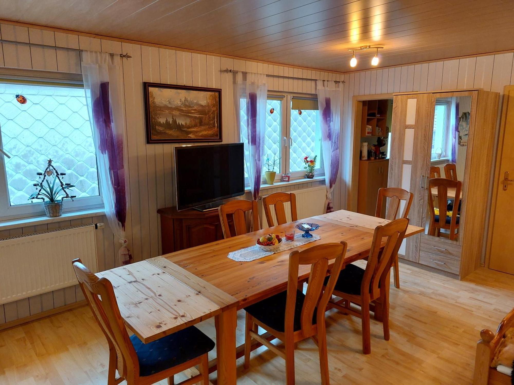 Landhauswohnung Am Thueringer Meer - Fuehlen Wie Zuhause Remptendorf Exterior photo